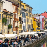 aperitivo en barco por los navigli de milan 2