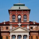 racconigi d inverno castello e presepi